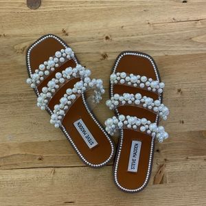 Steve madden Taye pearl sandals